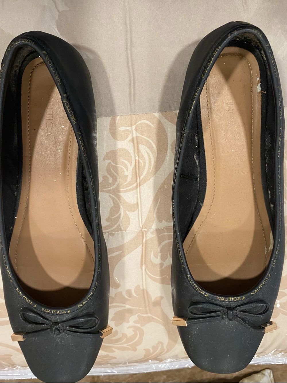 Nautica Women's Black Ballet Flats with Bow and Gold Accent
